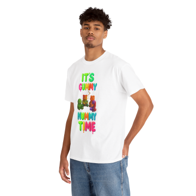 T-Shirt 031 Person 4 White.png